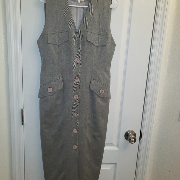 Vedette Dresses & Skirts - Elegant Gray Button-Front Midi Dress